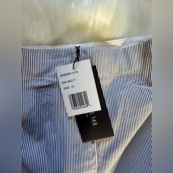 Lafayette 148 size 14 wide leg stripe blue and white pants. New with tags. - Picture 2 of 4